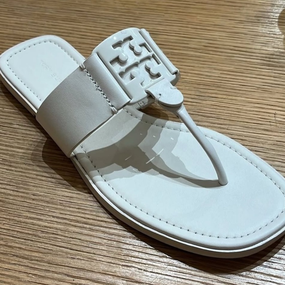 Tory Burch white sandals for Women size 8, new
